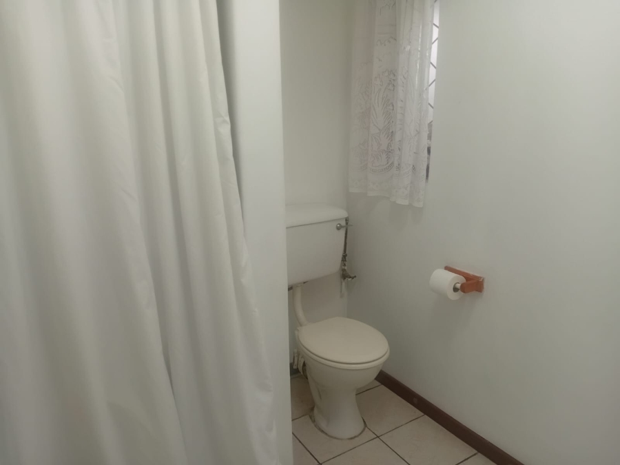 To Let 1 Bedroom Property for Rent in Vincent Eastern Cape
